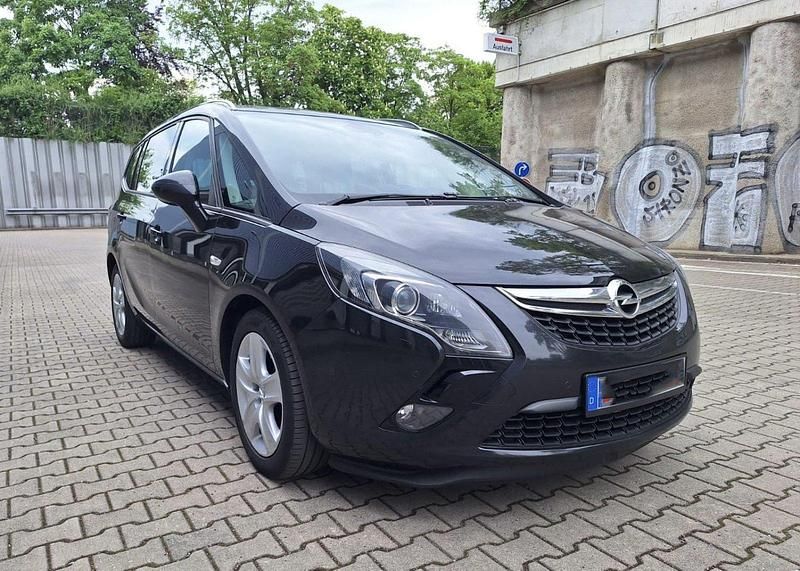 Gebraucht Opel Zafira Tourer 170 PS (125 kW) 2016 Schwarz Van / Kleinbus