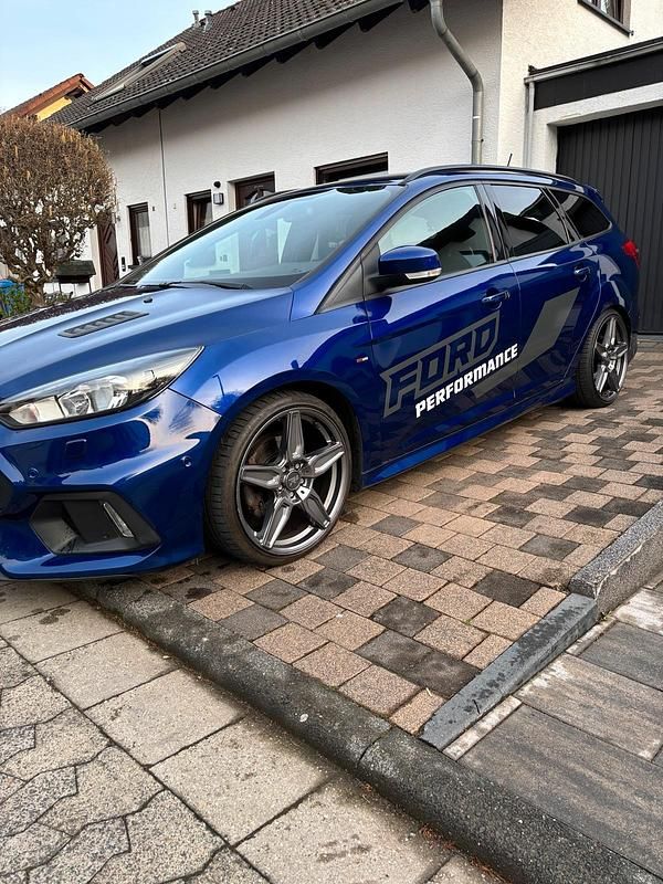 Gebraucht Ford Focus ST-Line 182 PS (133 kW) 2018 Blau Kombi