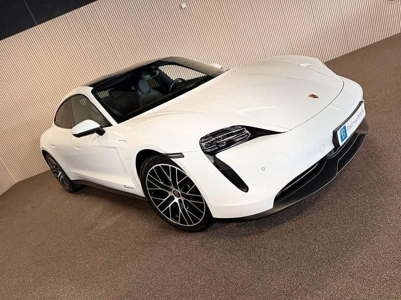 Gebraucht Porsche Taycan 350 kW (476 PS) 2021 Weiß Limousine