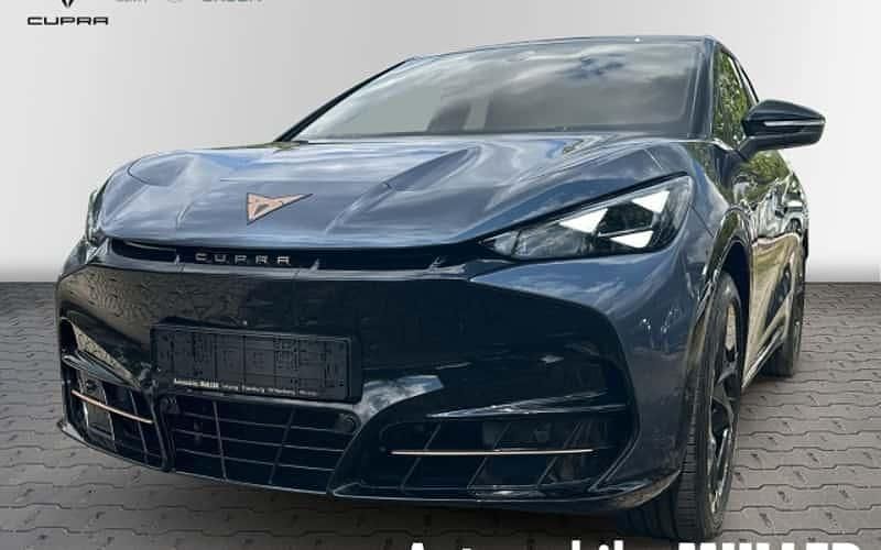 Blau Gebraucht 2024 Cupra Tavascan VZ2 SUV | 46.777 € - Bild 1/4
