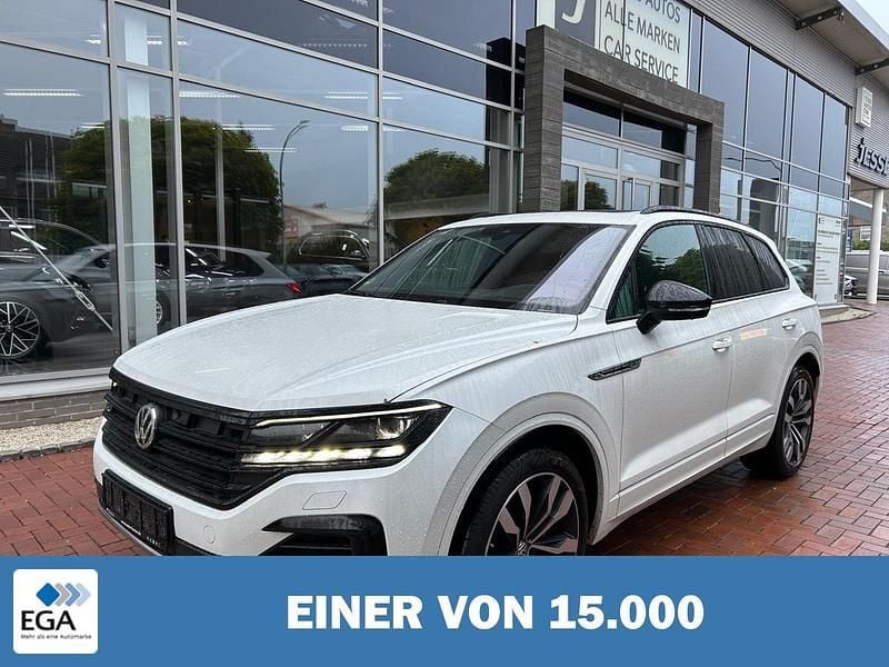 Weiß metallic Gebraucht 2019 VW Touareg R-line SUV | 44.980 € (Etwas zu teuer) - Bild 1/3