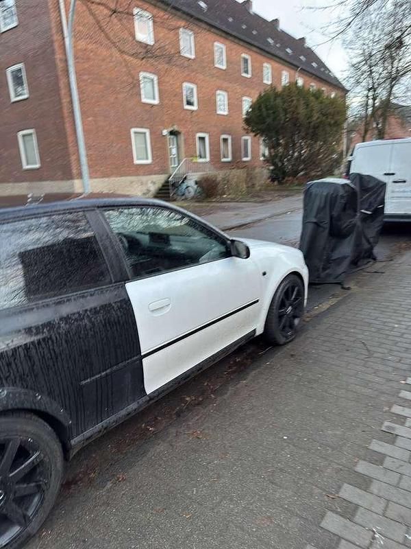 Gebraucht Audi A3 125 PS (91 kW) 1998 Kleinwagen