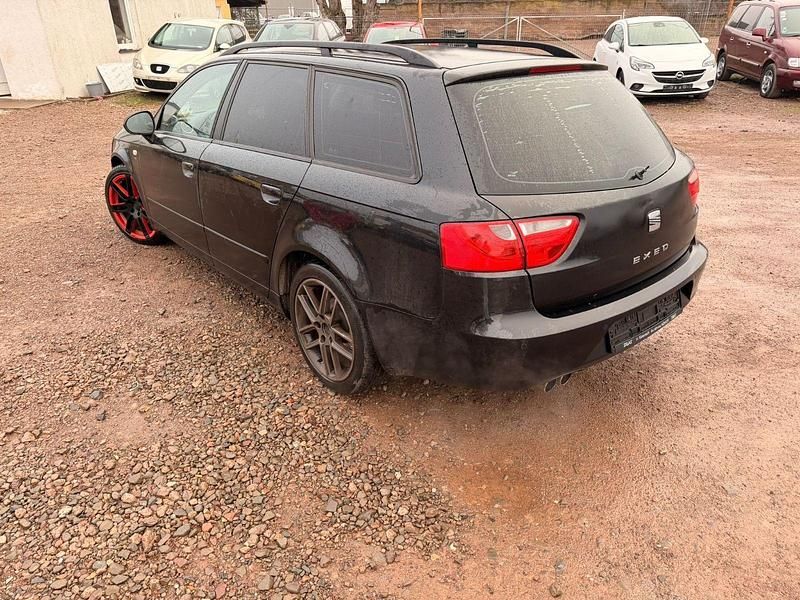 Gebraucht Seat Exeo Style 170 PS (125 kW) 2011 Schwarz Kombi