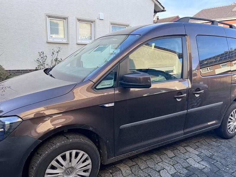 Braun Gebraucht 2020 VW Caddy Highline Van / Kleinbus | 14.000 € (Superpreis) - Bild 1/4