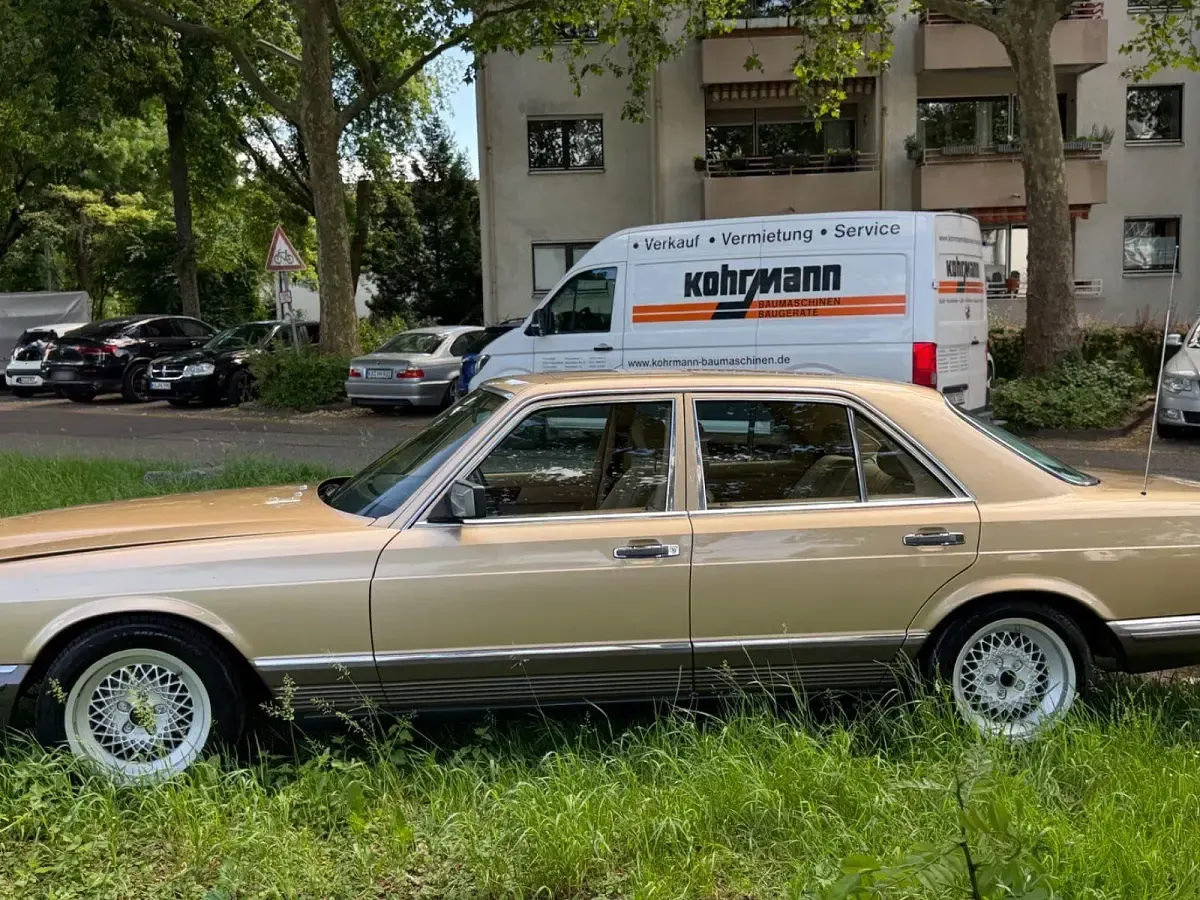 Gebraucht Mercedes 380 SE 204 PS (150 kW) 1982 Braun Limousine