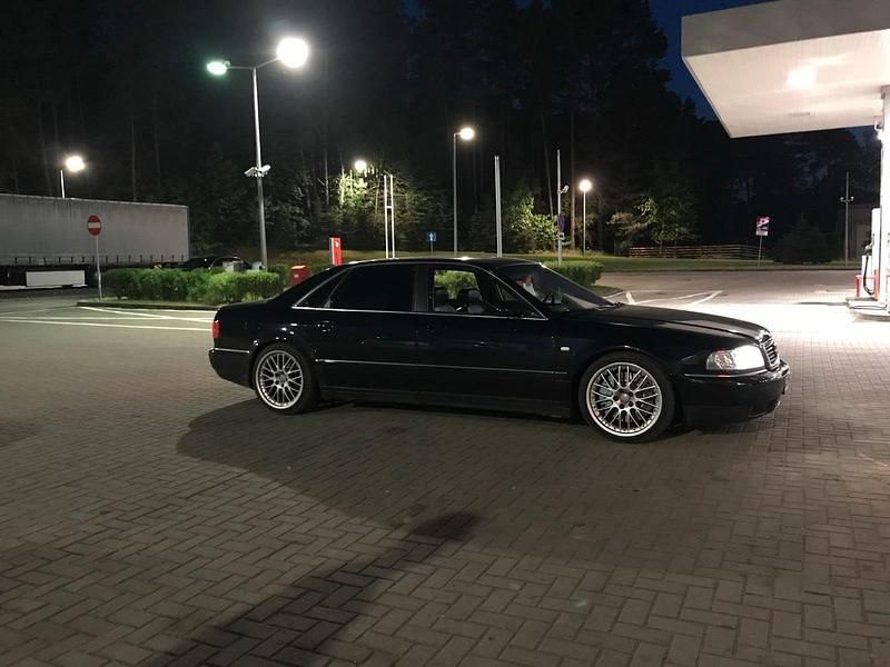 Andere farben Gebraucht 1999 Audi A8L Comfort Limousine | 6.200 € - Bild 1/4