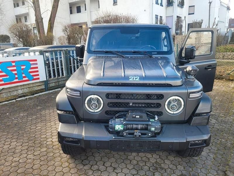 Gebraucht BAW 212 166 PS (122 kW) 2026 Grau SUV