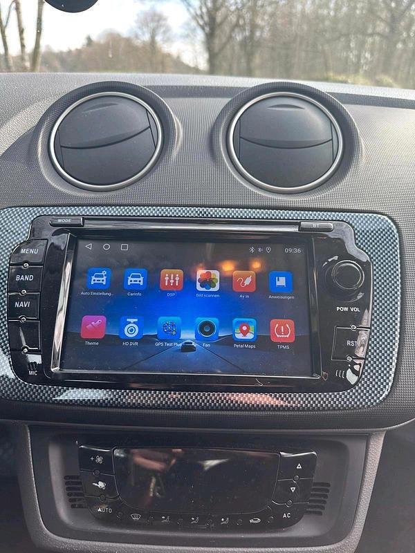 Gebraucht Seat Ibiza 85 PS (62 kW) 2012 Grün Kleinwagen