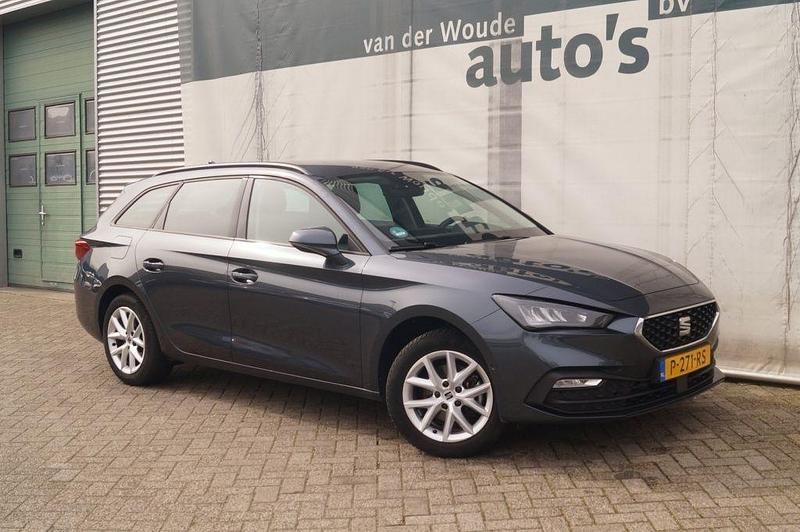 Gebraucht Seat Leon Business 110 PS (80 kW) 2022 Grau Limousine