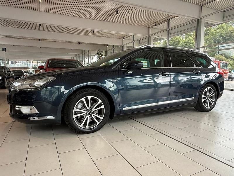 Blau Gebraucht 2016 Citroën C5 Exclusive Kombi | 12.991 € - Bild 1/4