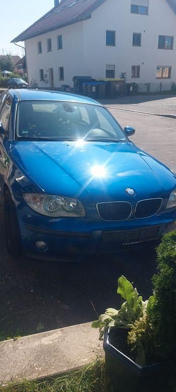 Blau Gebraucht 2005 BMW 116 Kleinwagen | 1.650 € (Superpreis) - Bild 1/4