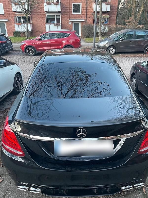 Gebraucht Mercedes C250 211 PS (155 kW) 2018 Schwarz Limousine