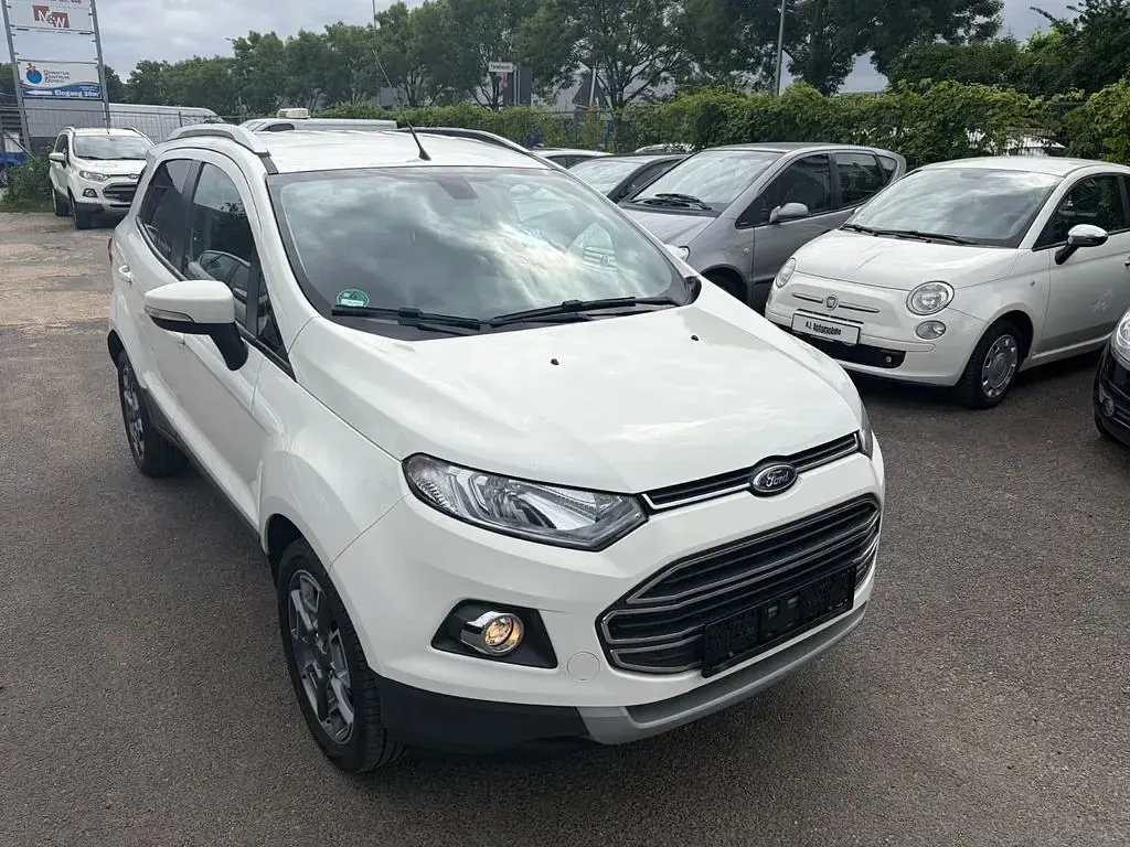 Gebraucht Ford Ecosport Titanium 125 PS (91 kW) 2017 Weiß SUV