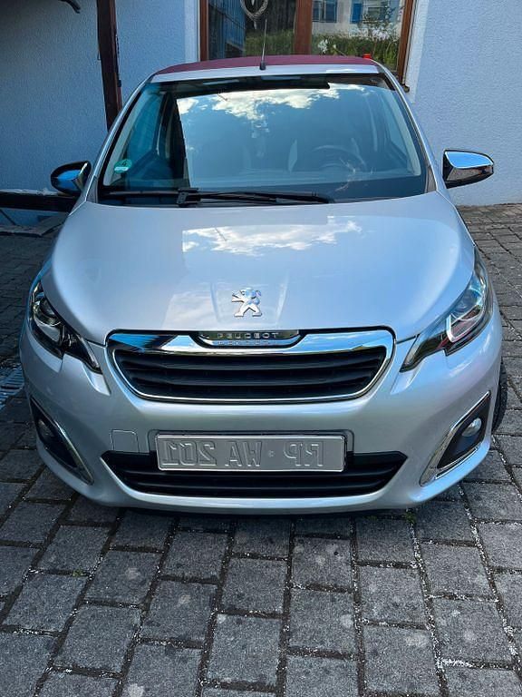 Silber Gebraucht 2017 Peugeot 108 Allure Kleinwagen | 7.800 € (Fairer Preis) - Bild 1/4