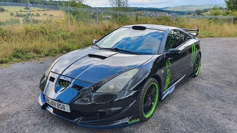 Schwarz Gebraucht 2003 Toyota Celica Coupé | 11.800 € - Bild 1/4