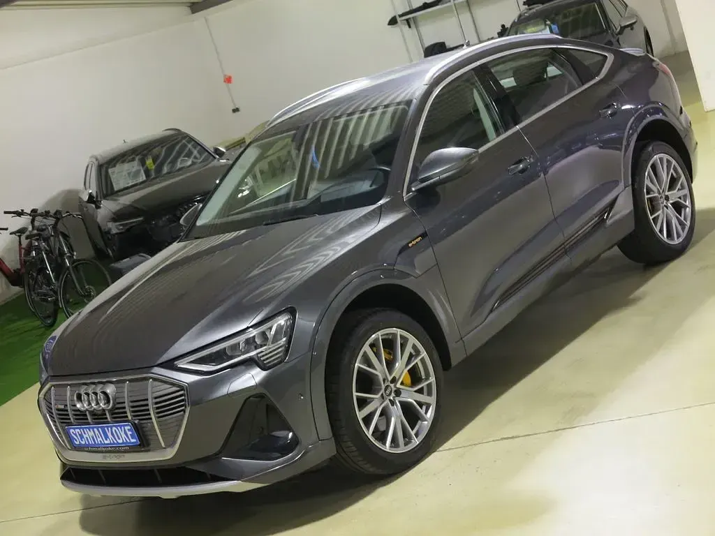 Gebraucht Audi e-tron Sportback Advanced 230 kW (313 PS) 2022 Daytonagrau (metallic) SUV