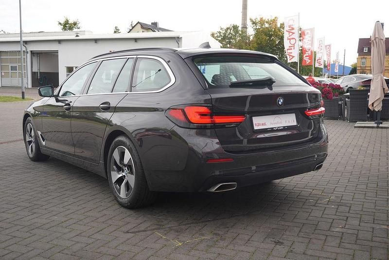 Gebraucht BMW 520 190 PS (139 kW) 2020 Grau Kombi