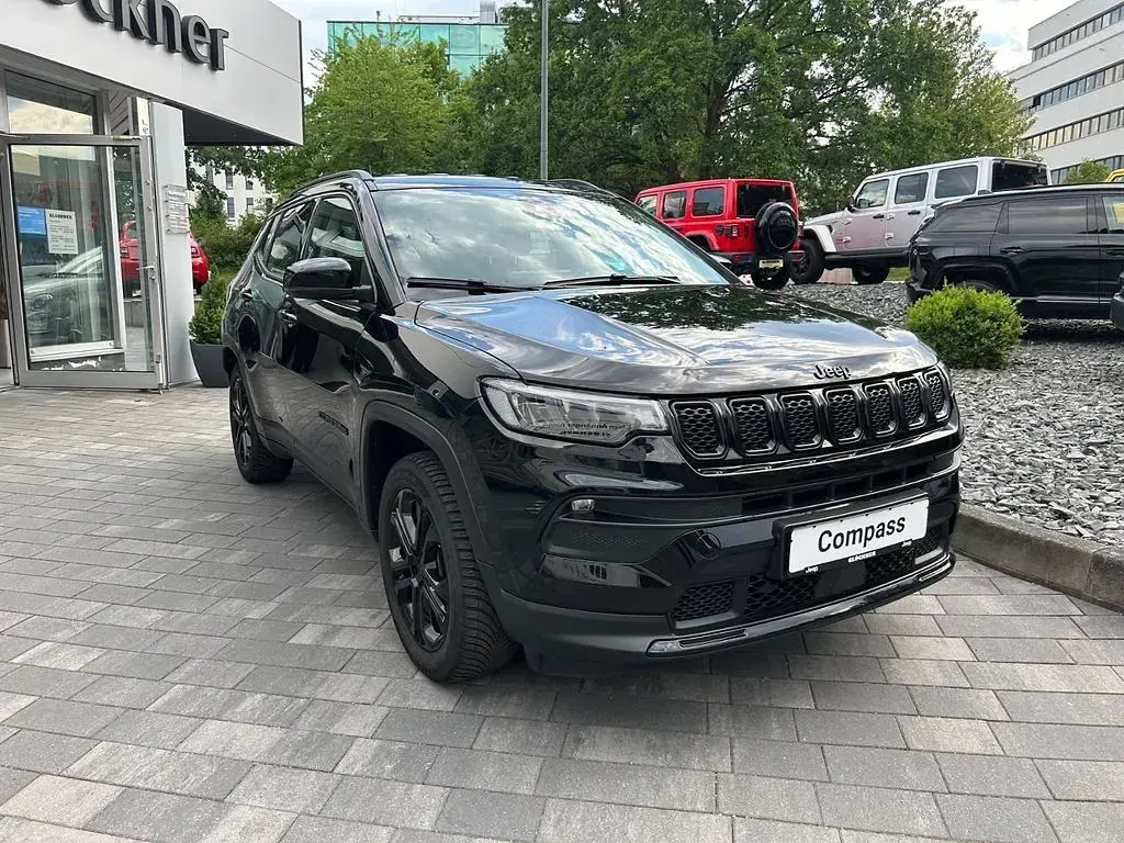 Gebraucht Jeep Compass Night Eagle 131 PS (96 kW) 2023 Schwarz SUV