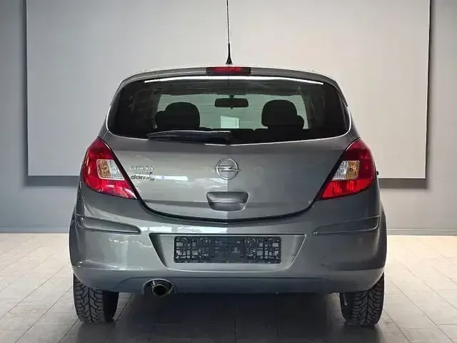 Gebraucht Opel Corsa Satellite 87 PS (63 kW) 2011 Grau Kleinwagen