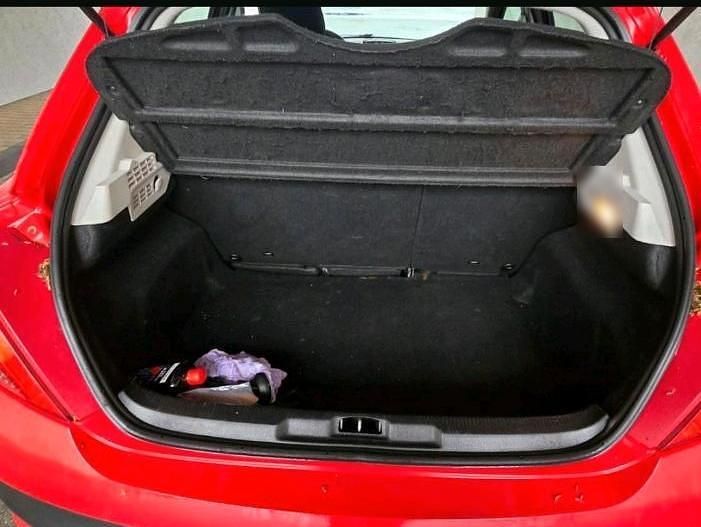 Gebraucht Peugeot 207 95 PS (69 kW) 2007 Rot Kleinwagen