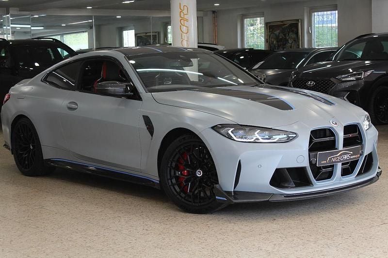 Grau Gebraucht 2023 BMW M4 Performance Coupé | 119.800 € (Guter Preis) - Bild 1/4