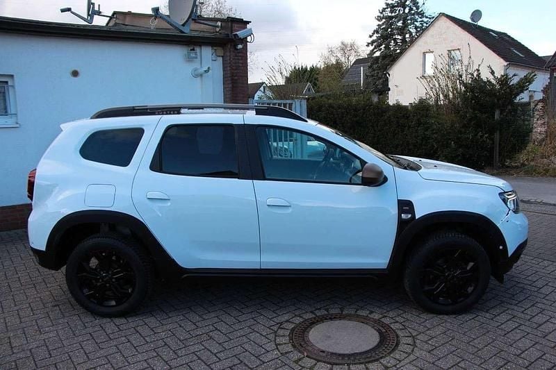 Gebraucht Dacia Duster Extreme 150 PS (110 kW) 2024 Weiß SUV