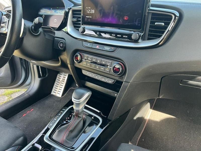 Gebraucht Kia ProCeed GT 204 PS (150 kW) 2022 Grau Kombi