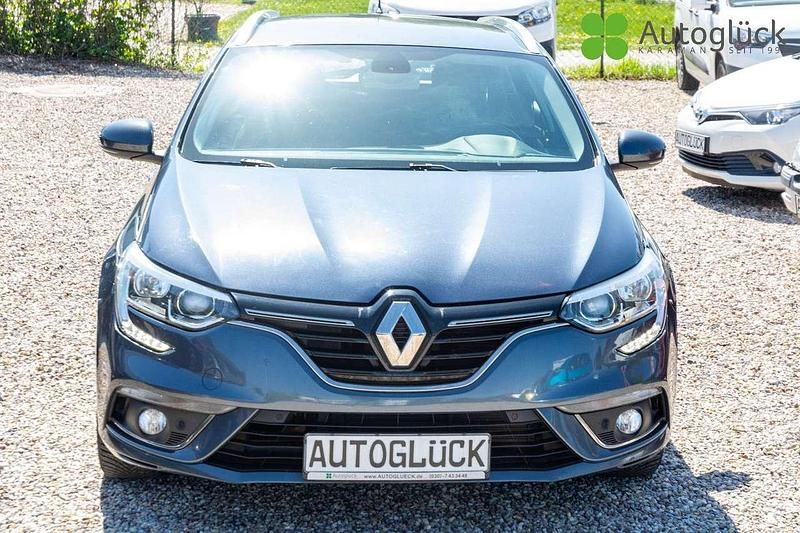Gebraucht Renault Mégane GrandTour Business 132 PS (97 kW) 2017 Unbekannt (metallic) Kombi