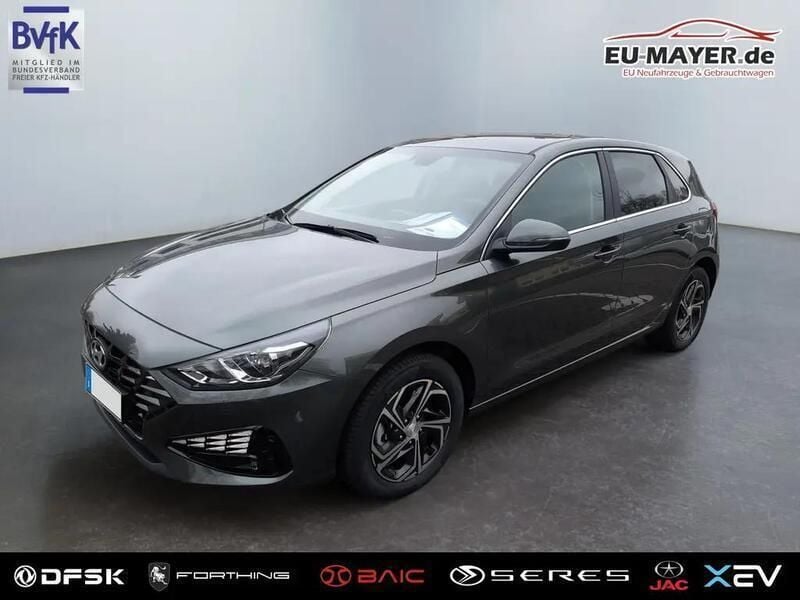 Używany Hyundai i30 Comfort 116 KM (85 kW) 2025 Sedan/Limuzyna