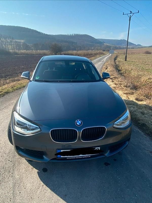 Gebraucht BMW 116 116 PS (85 kW) 2014 Grau Kleinwagen
