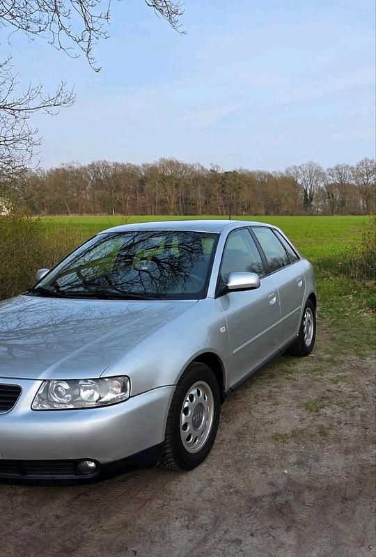 Gebraucht Audi A3 102 PS (75 kW) 2000 Silber Kleinwagen