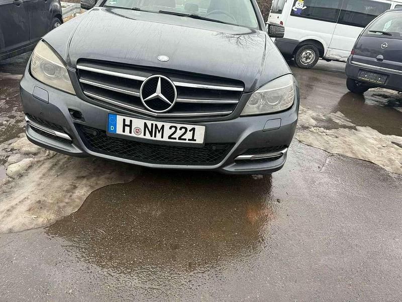 Gebraucht 2007 Mercedes C220 Avantgarde Limousine | 3.200 € (Superpreis) - Bild 1/4
