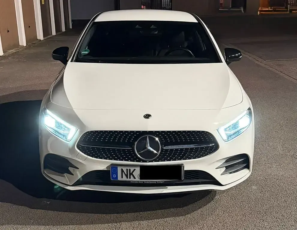 Gebraucht Mercedes A250 AMG line 218 PS (160 kW) 2020 Weiß Limousine