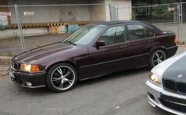 Rot Gebraucht 1993 BMW 320 Cabriolet Cabrio | 49.999 € - Bild 1/1