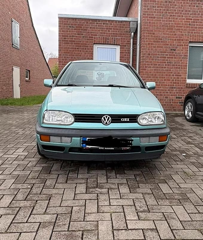 Gebraucht VW Golf III 90 PS (66 kW) 1992 Andere farben Kleinwagen