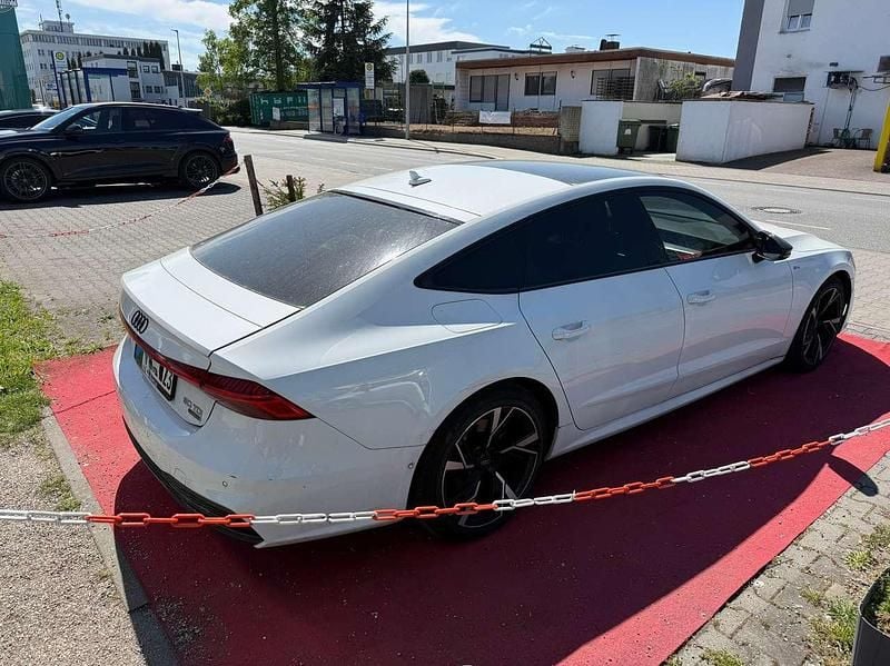 Second-hand Audi A7 Basis 286 CP (210 kW) 2018 Alb Berlinǎ
