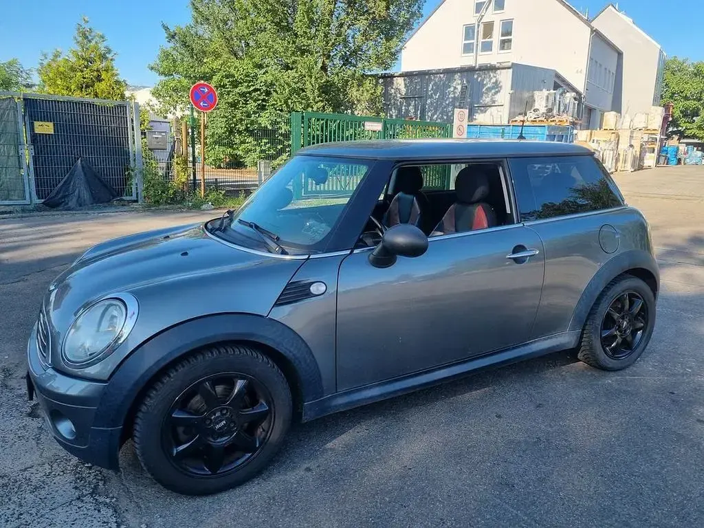 Gebraucht Mini ONE 98 PS (72 kW) 2010 Grau Kleinwagen