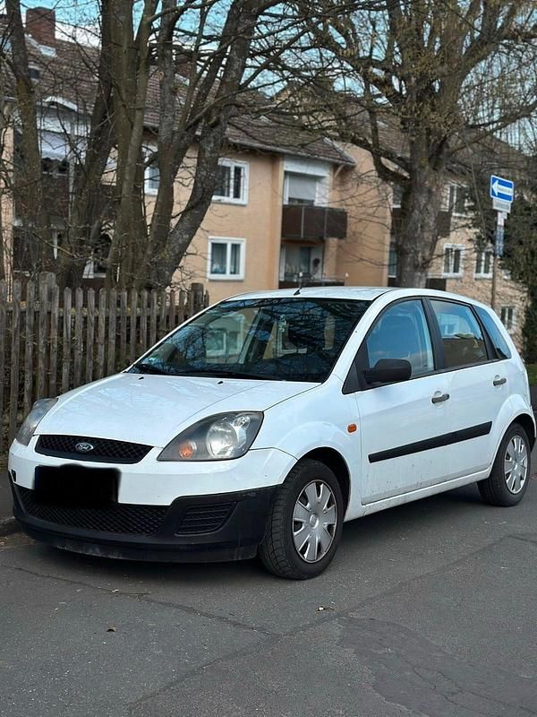 Gebraucht Ford Fiesta 69 PS (50 kW) 2006 Weiß Kleinwagen