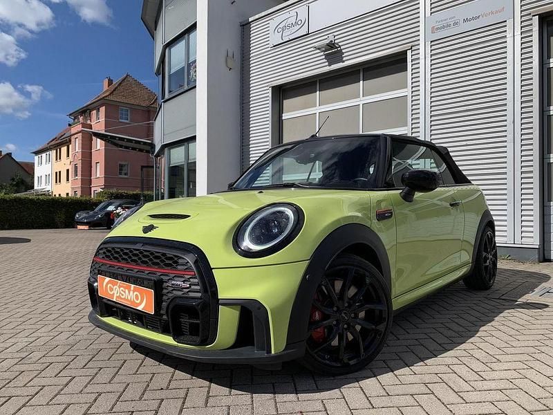 Zesty yellow Gebraucht 2021 Mini John Cooper Works Cabriolet Cabrio | 32.740 € (Fairer Preis) - Bild 1/4