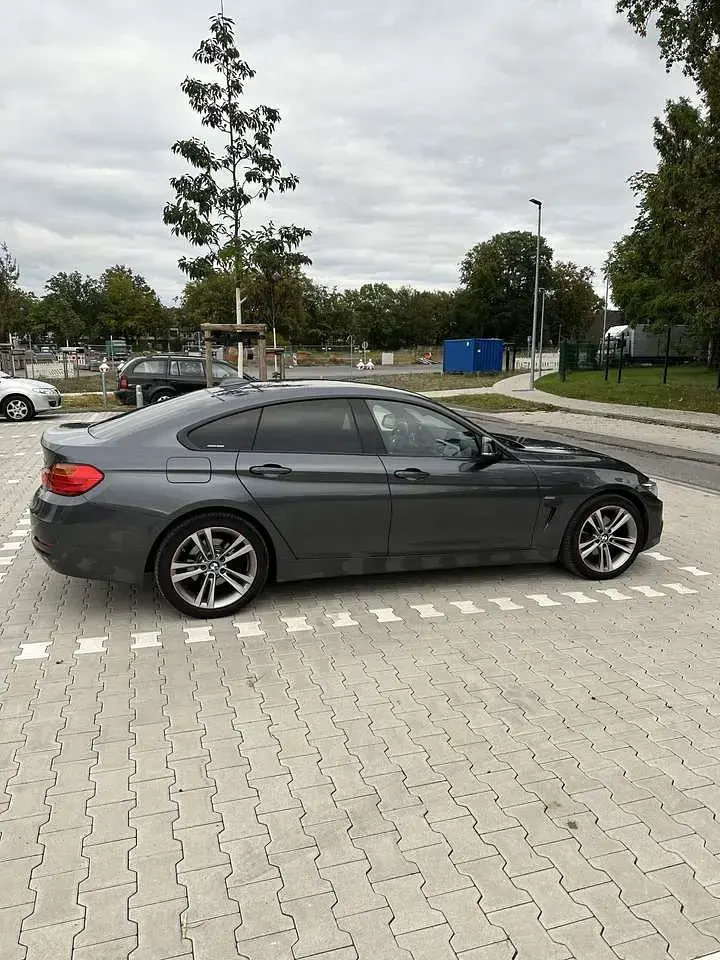 Gebraucht BMW 420 Coupé Sport Line 190 PS (139 kW) 2015 Grau Coupé
