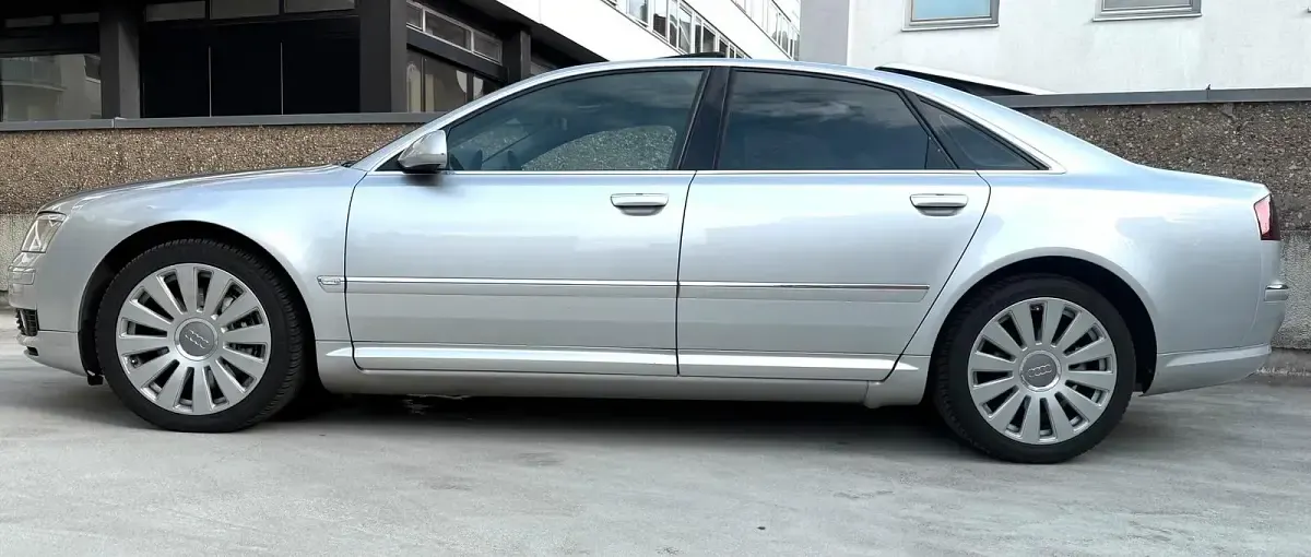 Gebraucht Audi A8 275 PS (202 kW) 2004 Silber Limousine