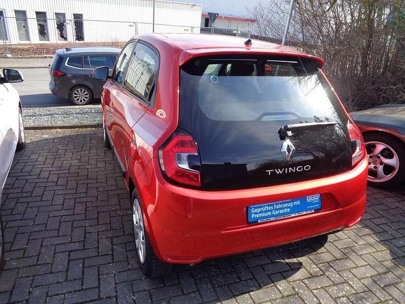 Gebraucht Renault Twingo LIMITED 65 PS (47 kW) 2021 Feuerrot Kleinwagen