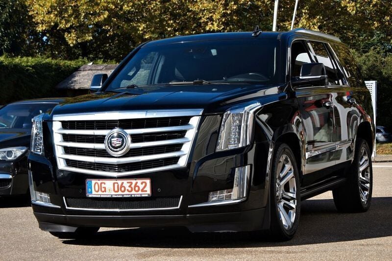 Gebraucht Cadillac Escalade 426 PS (313 kW) 2015 Schwarz SUV