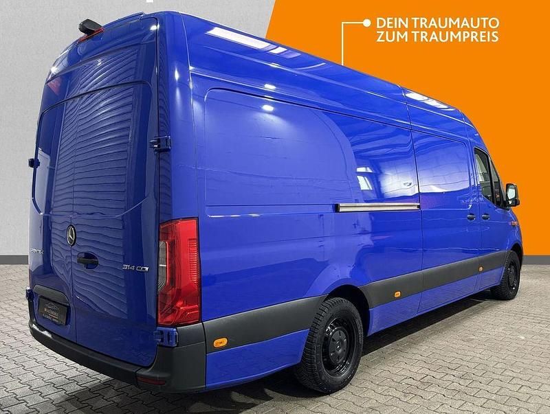 Gebraucht Mercedes Sprinter 143 PS (105 kW) 2018 Blau Van