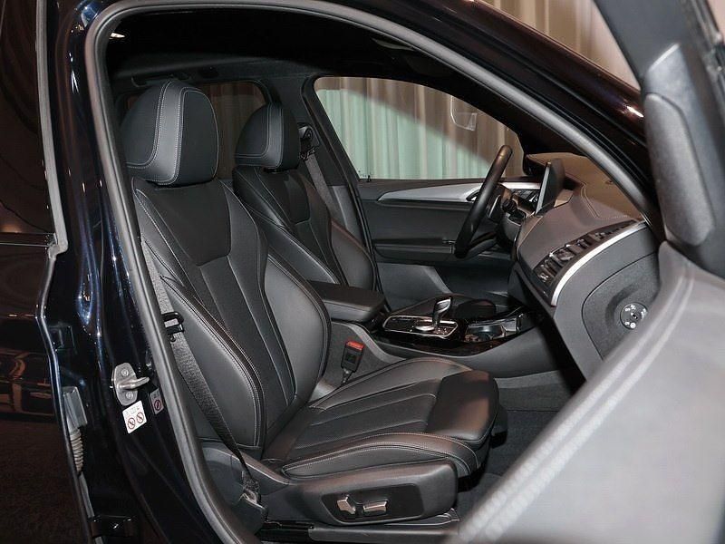 Gebraucht BMW X3 Performance 340 PS (250 kW) 2022 Schwarz SUV