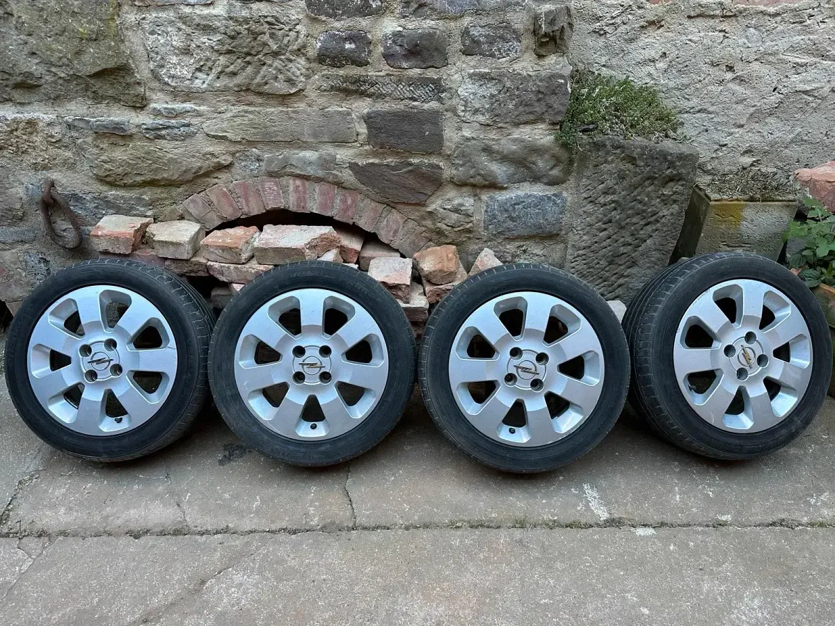 Gebraucht Opel Corsa 90 PS (66 kW) 2002 Kleinwagen