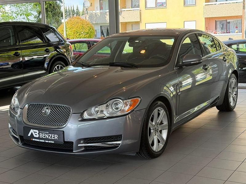 Gebraucht Jaguar XF S 211 PS (155 kW) 2010 Grau Limousine