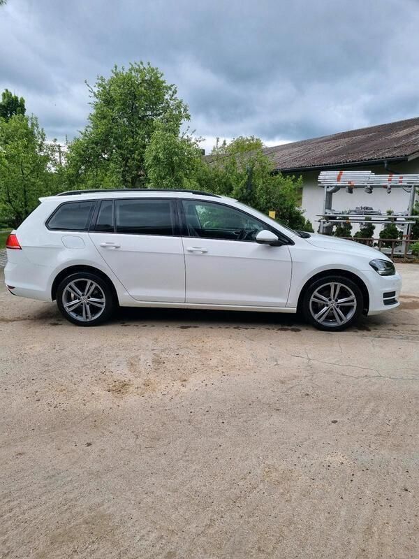 Weiß Gebraucht 2013 VW Golf VII Kombi | 7.300 € (Fairer Preis) - Bild 1/4