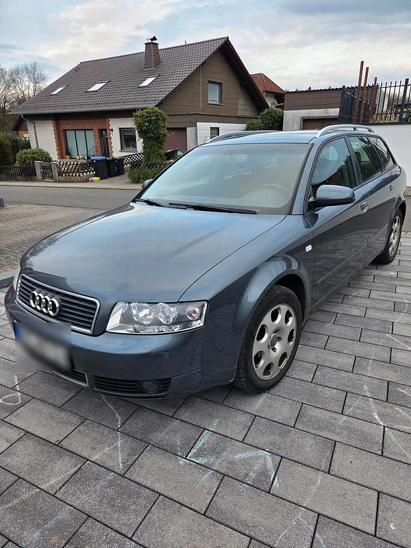 Gebraucht Audi A4 131 PS (96 kW) 2003 Grau Kombi