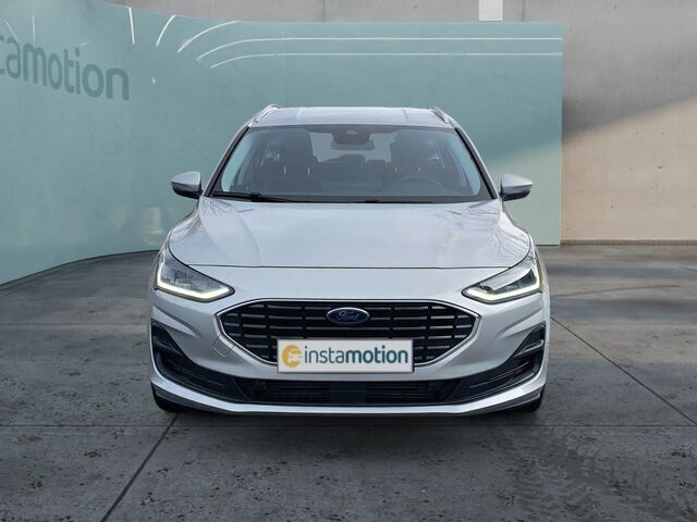 Silber Gebraucht 2023 Ford Focus Titanium Kombi | 21.600 € (Etwas zu teuer) - Bild 1/2